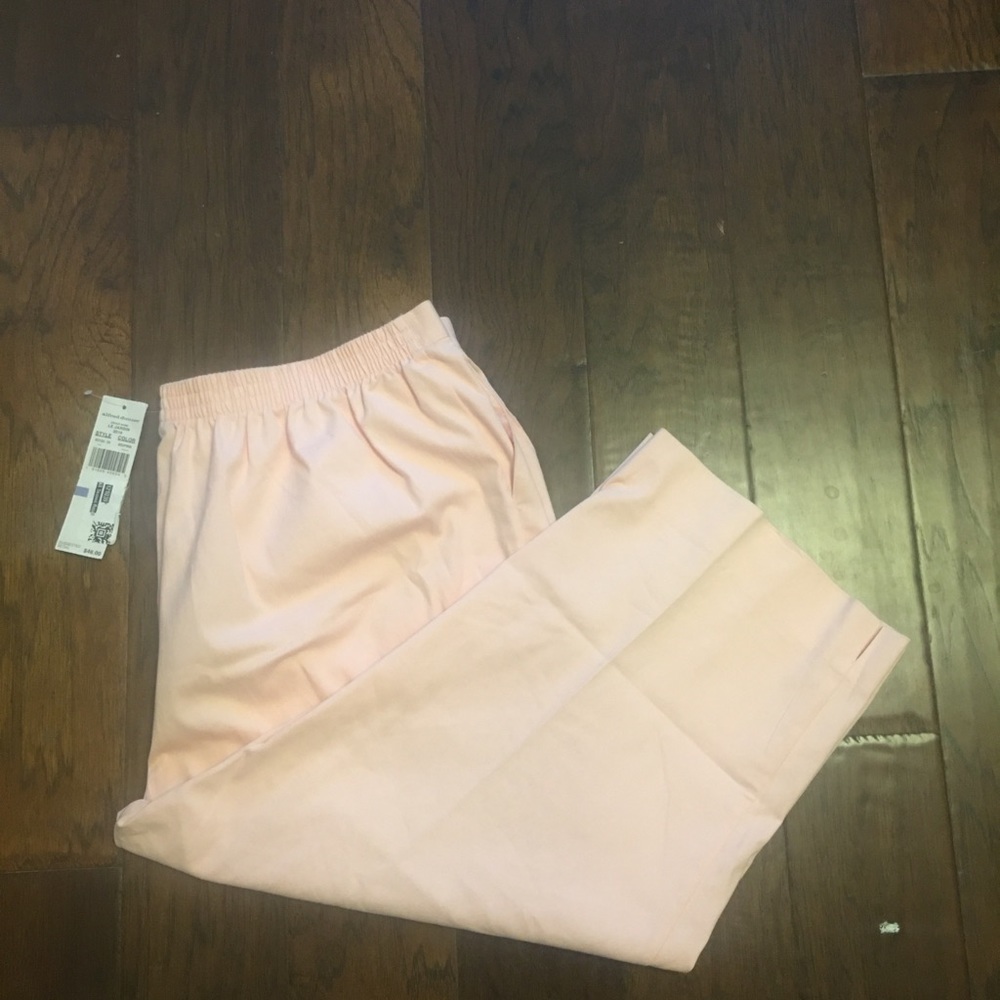 New pink Alfred Dunner Short